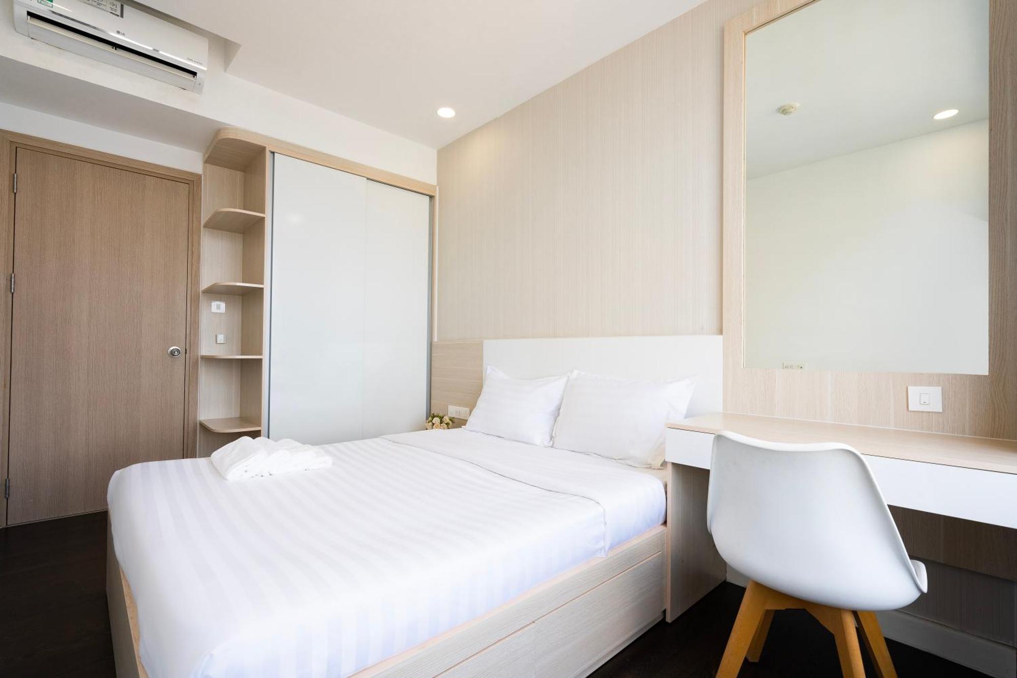 Henry Home - Rivergate Ho Chi Minh City Exterior photo
